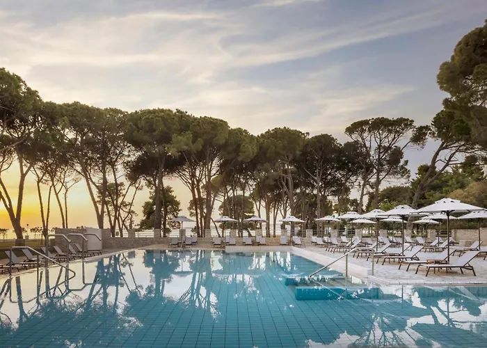 Falkensteiner Adriana L Adults Only Отель