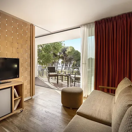 Falkensteiner Adriana L Adults Only מלון זאדאר